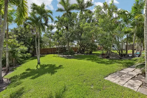 14401 SW 98 Court Miami FL 33176