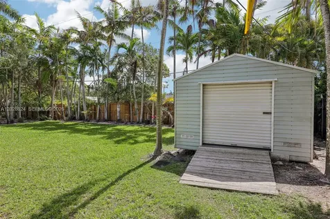 14401 SW 98 Court Miami FL 33176