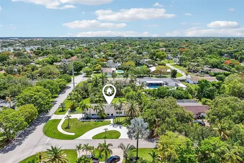14401 SW 98 Court Miami FL 33176