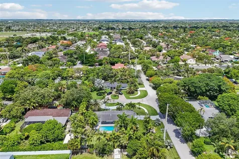 14401 SW 98 Court Miami FL 33176