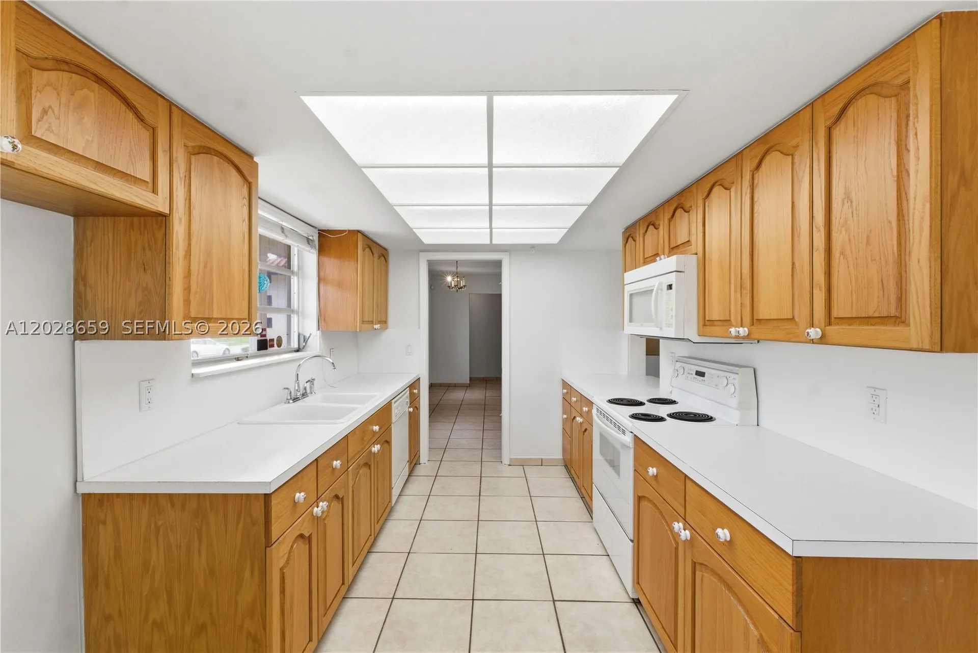 2210 N 52nd Avenue Hollywood FL 33021