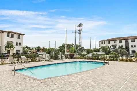 15540 SW 136th Street Miami FL 33196