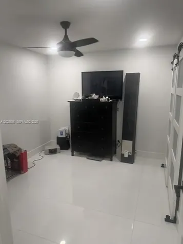 1131 SW 110th Avenue Pembroke Pines FL 33025