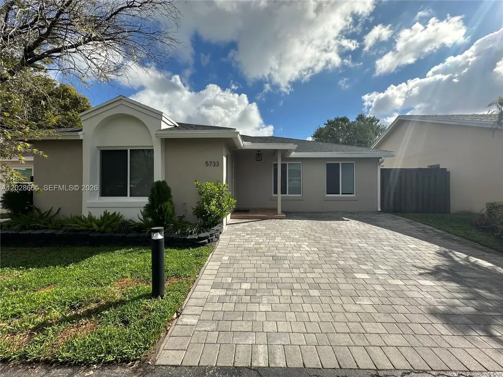 5733 NW 100th Court Doral FL 33178