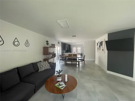 5733 NW 100th Court Doral FL 33178