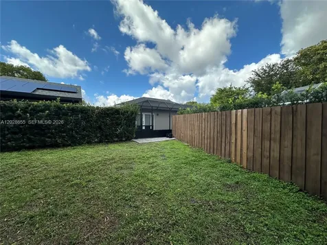 5733 NW 100th Court Doral FL 33178