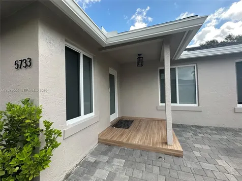 5733 NW 100th Court Doral FL 33178