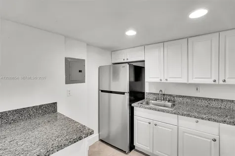 4325 NW South Tamiami Canal Drive Miami FL 33126