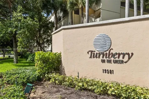 19501 W Country Club Drive Aventura FL 33180