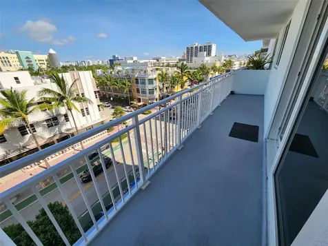 345 Ocean Drive Miami Beach FL 33139