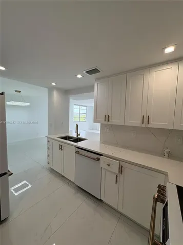 16710 NE 9th Avenue North Miami Beach FL 33162