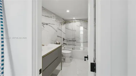 16710 NE 9th Avenue North Miami Beach FL 33162