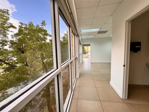 3560 NW 115th Avenue Doral FL 33178