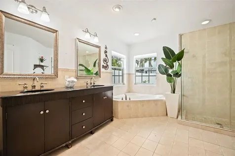7819 NW 166th Terrace Miami Lakes FL 33016