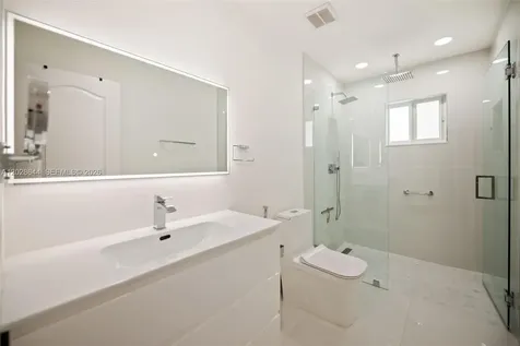 7819 NW 166th Terrace Miami Lakes FL 33016