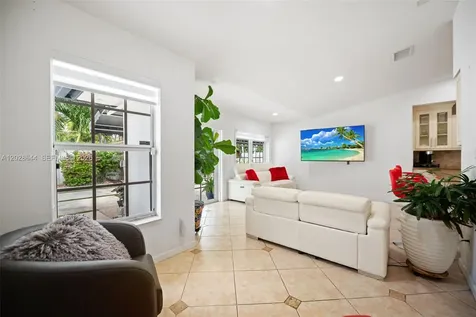 7819 NW 166th Terrace Miami Lakes FL 33016