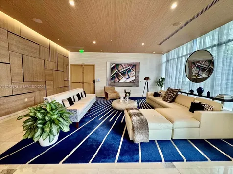 55 SW 9th Street Miami FL 33130