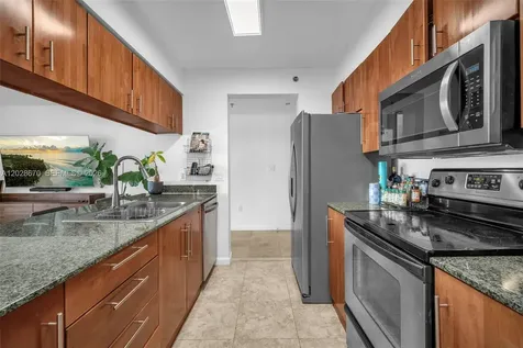 1200 Brickell Bay Drive Miami FL 33131