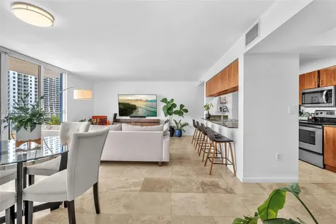 1200 Brickell Bay Drive Miami FL 33131