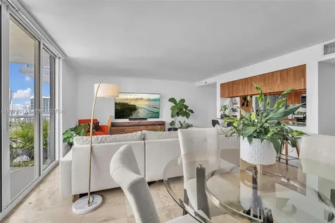 1200 Brickell Bay Drive Miami FL 33131