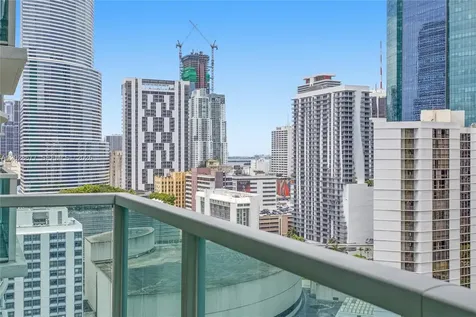 31 SE 5th Street Miami FL 33131