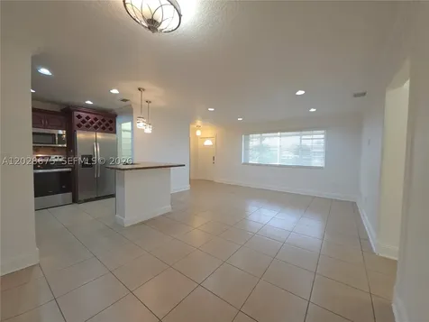 8420 NW 10th Street Pembroke Pines FL 33024