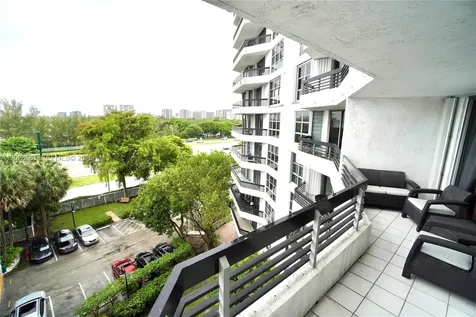 3400 NE 192nd Street Aventura FL 33180