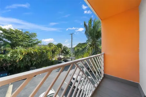 4335 NW South Tamiami Canal Drive Miami FL 33126