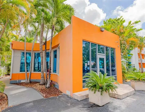 4335 NW South Tamiami Canal Drive Miami FL 33126