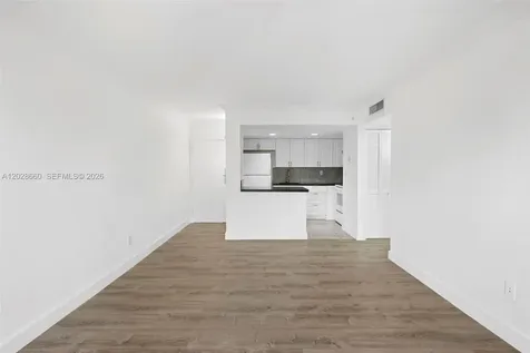 4335 NW South Tamiami Canal Drive Miami FL 33126