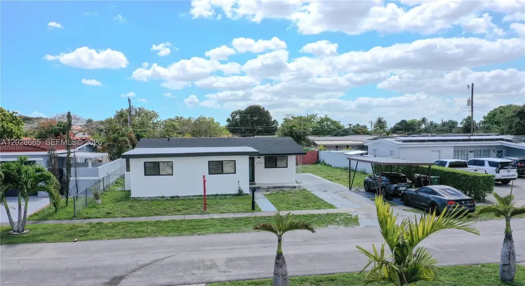 1014 W 66th Street Hialeah FL 33012