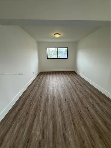1014 W 66th Street Hialeah FL 33012