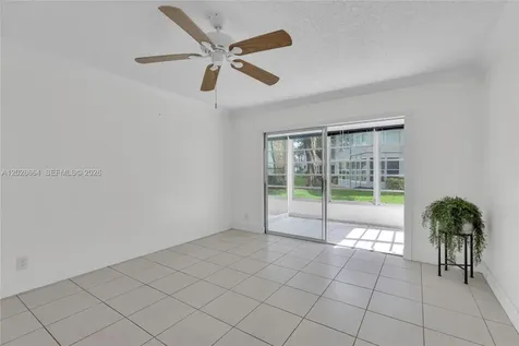 4805 NW 35th Street Lauderdale Lakes FL 33319
