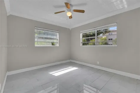 4805 NW 35th Street Lauderdale Lakes FL 33319