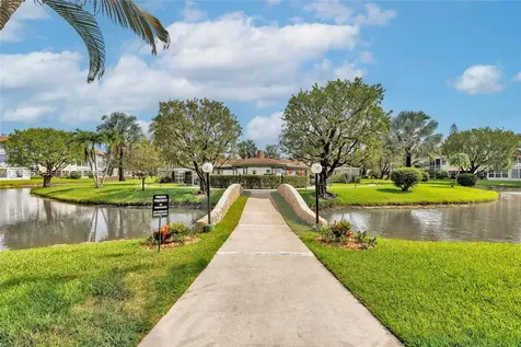 4805 NW 35th Street Lauderdale Lakes FL 33319