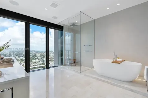 88 SW 7th Street Miami FL 33130