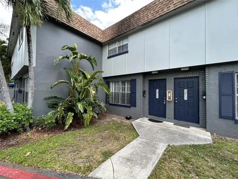 4815 NW 9th Drive Plantation FL 33317