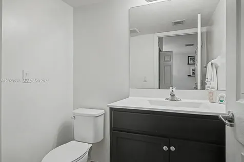 215 SE 37th Place Homestead FL 33033