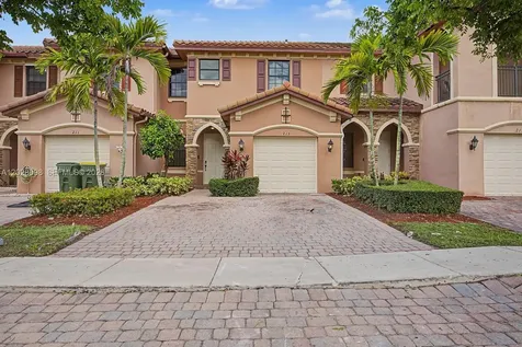 215 SE 37th Place Homestead FL 33033