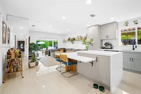 2231 SW 63rd Avenue Miami FL 33155