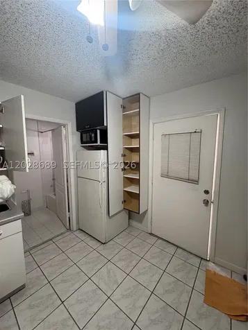 2232 W 74th Terrace Hialeah FL 33016