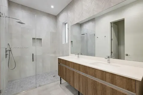 3135 Ohio Street Miami FL 33133