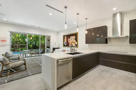 3135 Ohio Street Miami FL 33133