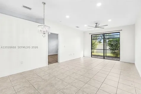7542 Bristol Circle Naples FL 34120
