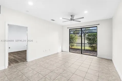 7542 Bristol Circle Naples FL 34120