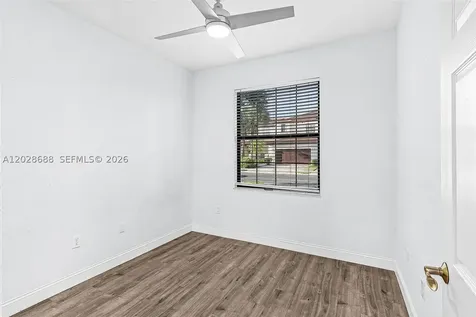 7542 Bristol Circle Naples FL 34120
