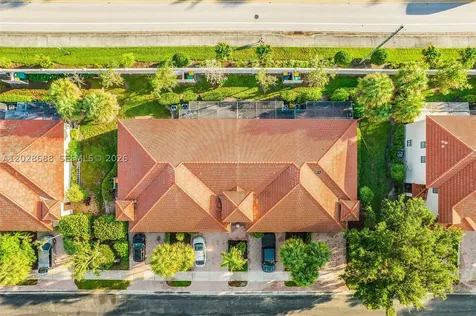 7542 Bristol Circle Naples FL 34120