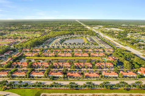 7542 Bristol Circle Naples FL 34120