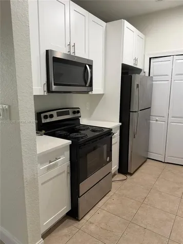 7542 Bristol Circle Naples FL 34120