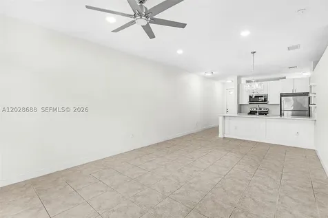 7542 Bristol Circle Naples FL 34120
